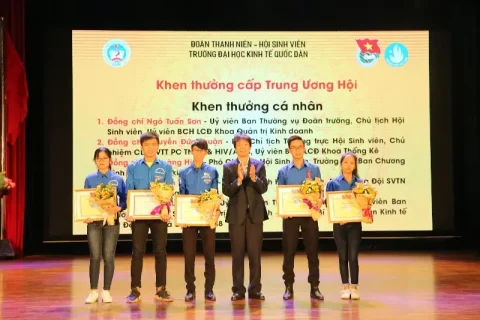 8d573127-83af-4e17-a2a0-9ec1426b29db