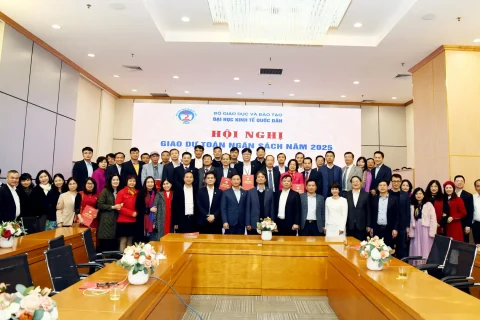 8e8ca94e-881a-44d0-91df-c02750fdcdf8