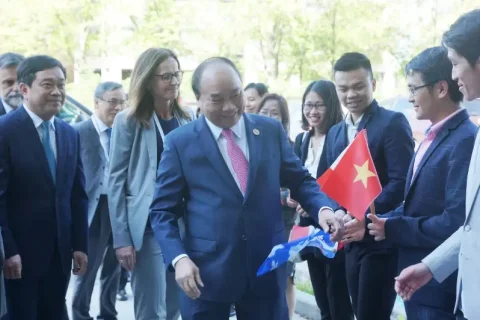 8f926a27-30ca-4083-84a4-21ac18e4fee1