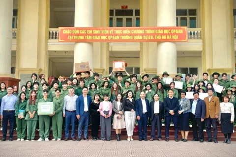 90274232-392e-4df5-a5a6-41b1dbb33390