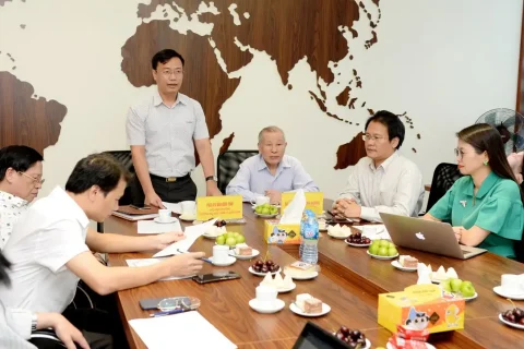 9266dfcd-3a67-49e1-841e-aa6c25425ecb