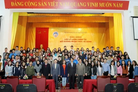 94b458e2-1b97-44dc-867e-7e216b8cc7b3