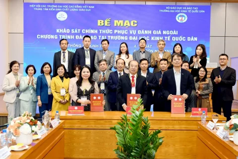 9a9d706c-a7c2-4bce-8ef9-1b5337590bd0