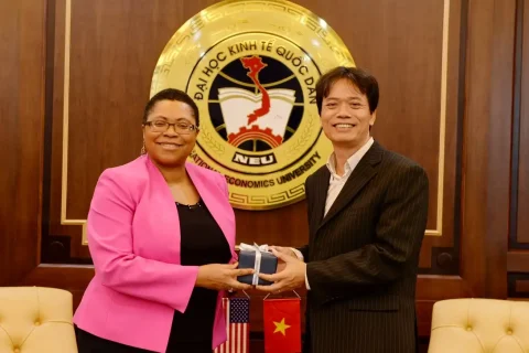 9fd25b4f-ce1a-4cc2-9761-11befd241b73