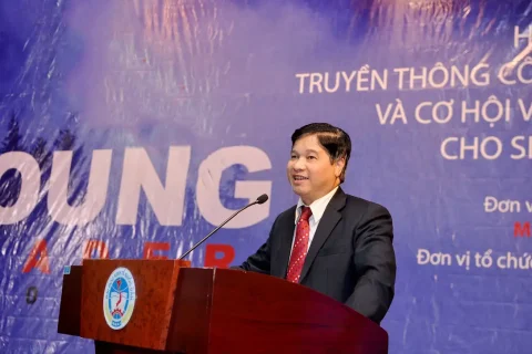 GS20Pham20Quang20Trung_sua