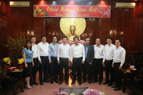 a084ce0f-40bd-4129-82a3-1dffd8cce337