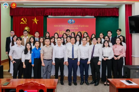 a2f2a397-c6b8-43eb-9a9e-0eec134036e0