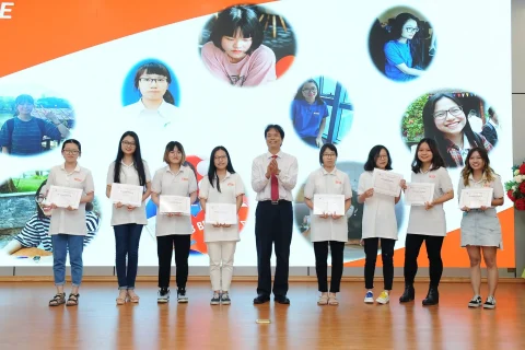 a55a5a2e-8122-4104-9e18-a5c3b82a6286