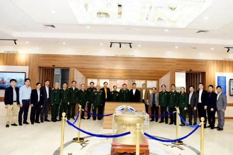 a5d1b3d9-1ebc-4450-ad5f-8b0b6ba0c6b4