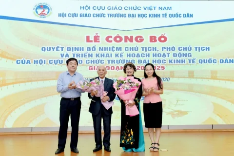 a762fdcb-6289-42d9-9be6-587ee7bd4c27