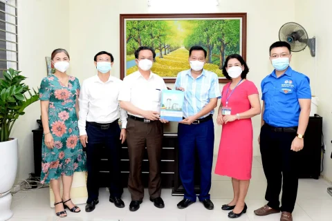 a8149366-edcb-4b68-8752-369e32a9d6ef