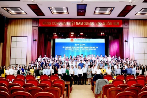 aa775d5a-d2c7-4bef-b145-e3884a8e60c8