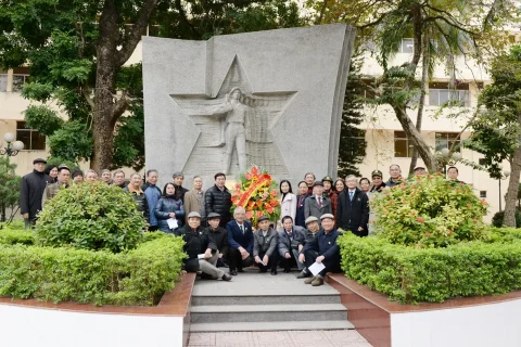 adfd9328-5450-408f-bb0e-cd50209cd206