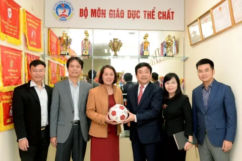 b0554acc-8f84-4103-a335-da850670ffd4