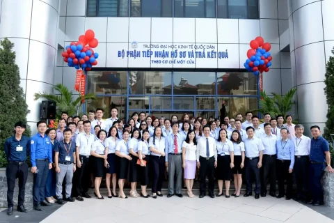 b1f1c733-ac6d-443a-9091-233029a11259