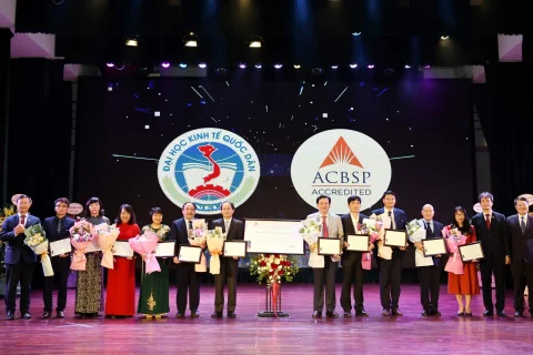 b33b0c32-7479-4b50-8661-b19c63fe421b