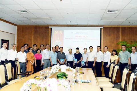 b5108a8f-61a7-4526-8e9d-619331ea1750