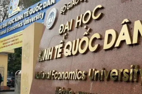 b7b83787-f947-461f-bf6e-e097ee3f9d23