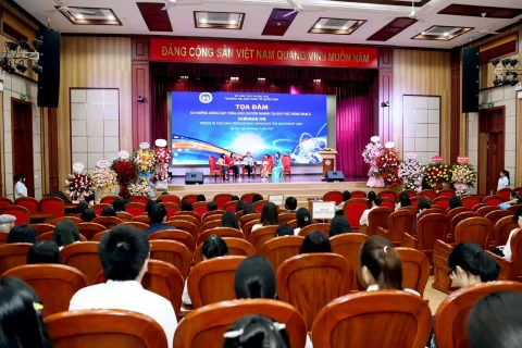 b7cba274-b8b8-4ccf-b8f3-2dddcc06f4be