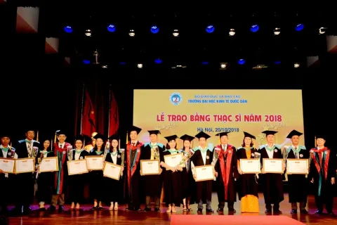 b8da8676-af7b-4b1e-aec2-53c16fa10a88