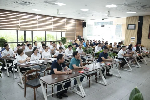 bebcfa58-bddf-4c39-be18-2120085215b9