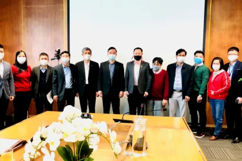 c25fdbc8-9319-4dd2-99c8-123b780a79d2