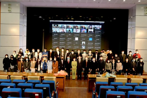 c670c808-d3b8-42f8-b7bf-50608ac41792