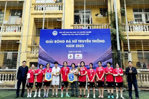 c8e7d978-eed0-45f9-97c6-653d4b78dcbe