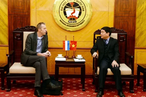 ca46362f-3f4e-4729-92fc-201e2368c7a5