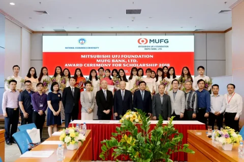 cb90934e-7f9e-488c-9b05-ad78583a33fa