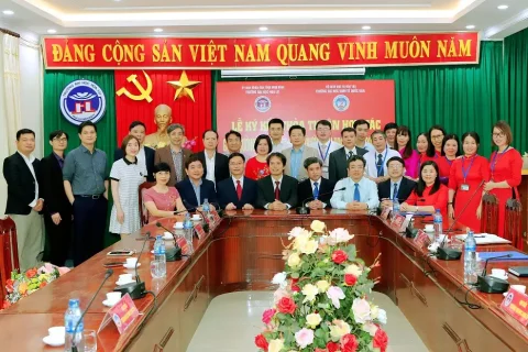 cd6277ed-fd8a-4d84-b15c-dff254e57fcc