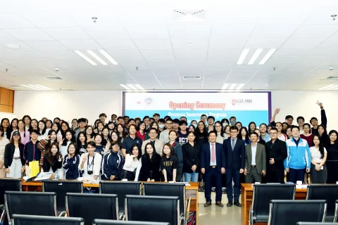 cf2192dd-529e-410a-a260-d6009728b983