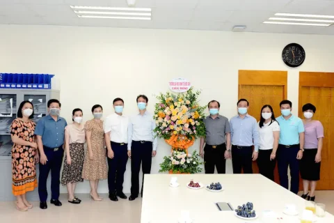 d2c68cb5-625a-4dee-a029-b7df88de8776