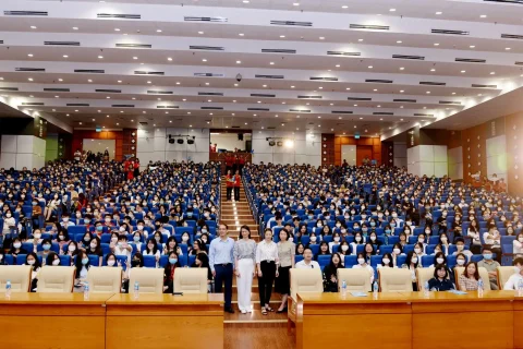 d3384217-b992-438e-9444-811160cc1a4e