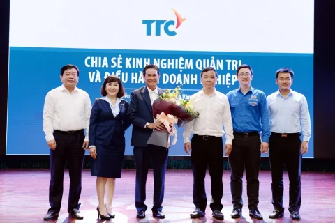 d4f4284c-8dd9-463f-9ae0-993e8f4e036d