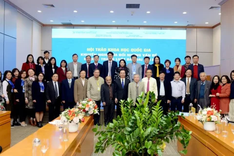 d5a692e0-eefc-4e02-b569-0139cd56b291