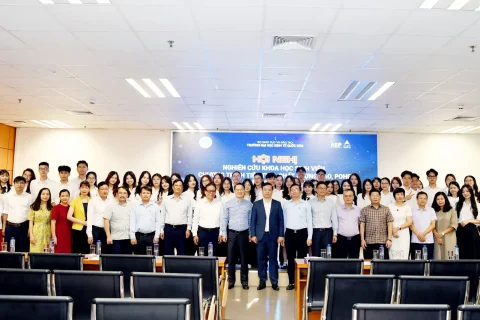 d6f73c57-d78b-42b0-a7fc-eae228eda4d2