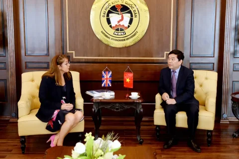 de7eeccc-72fb-4486-b8d1-b1686bdab03c