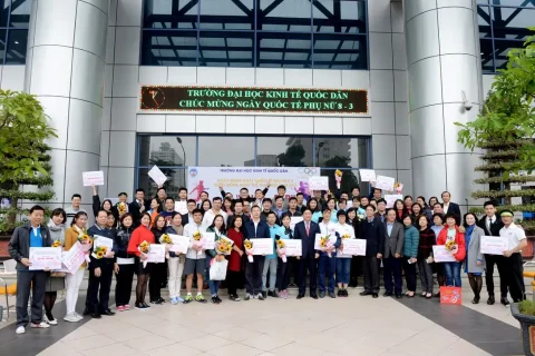 e484b5dc-e39d-4b18-89f9-65584037e1fc