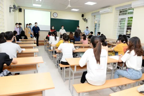 e772c833-320a-4f8a-8b44-d777cad2badf