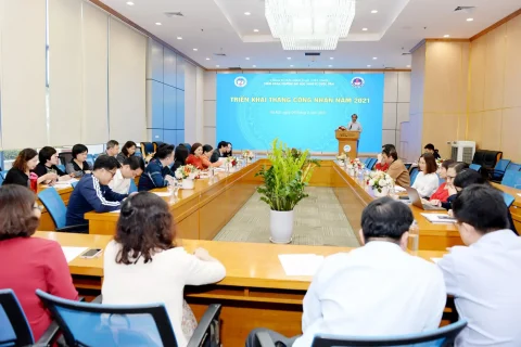 e9fb7ad0-7c29-4fb6-bbe6-4b94055fab51