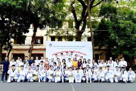 ea8c9bae-e1e6-4a2e-a51a-3a92ded463d0