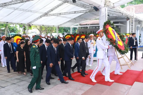 eaab5a88-91ee-42cc-be17-19c4e7f95ddc