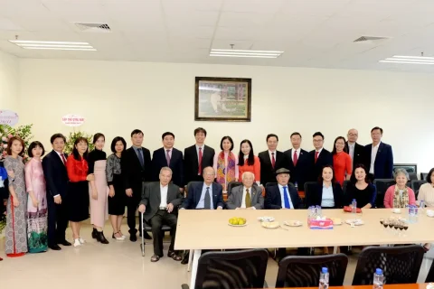 ec527290-d212-489d-9c05-d5c59fcf31ca