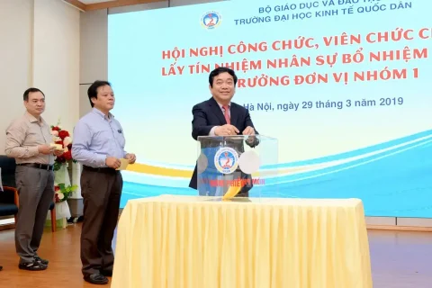 eccce3c6-fca5-4c51-a166-7e31e961ebd4