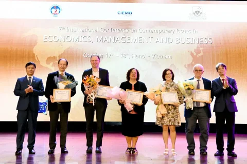 f165fab5-4746-4c81-a312-28a549e3be32