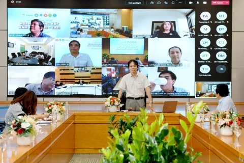 f2f7e009-a22f-4416-afbb-bf5cc3a10618