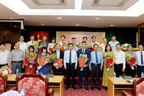 f6a95690-b4ad-441c-bcec-4d1a73a4a179