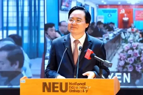 f8f4c1e1-87f2-42b4-8f60-446259c4c24f