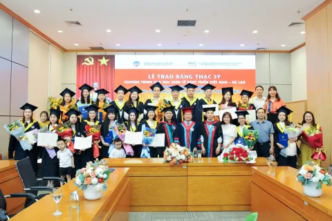 f9d58312-f414-4c01-875a-3cac7abf592e